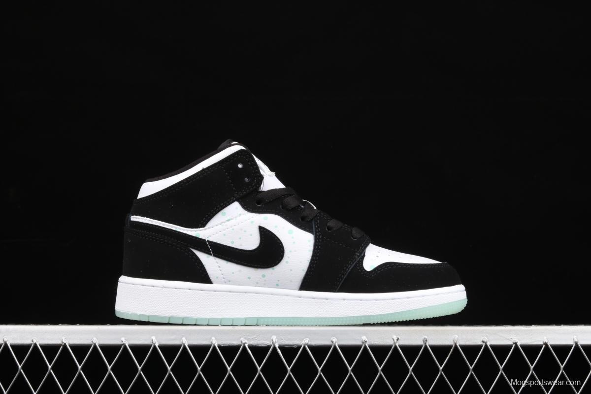 Air Jordan 1 Mid black and white luminous star helps BQ6931-103